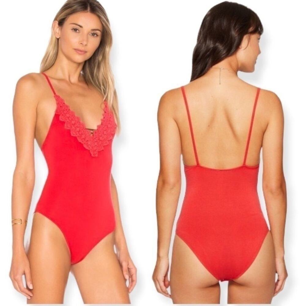INTIMATELY FREE PEOPLE GIA RED LACE TRIM BODYSUIT SIZE SMALL
